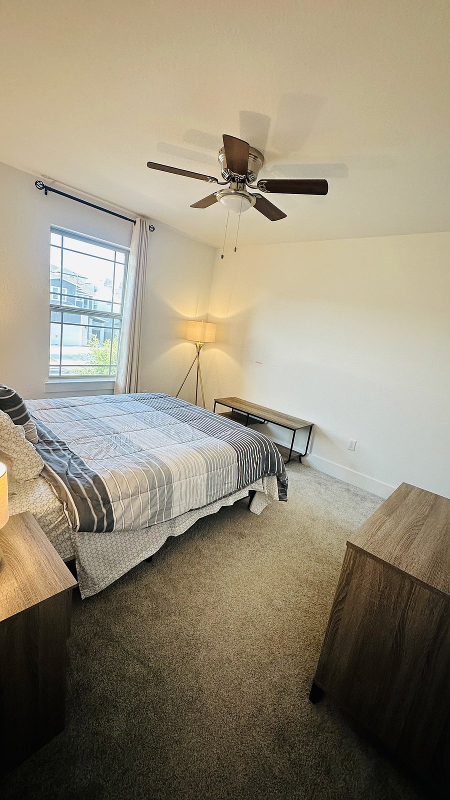 Furnished Finder property 1052079_1 photo 18