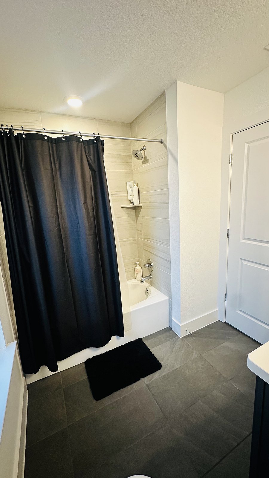 Furnished Finder property 1052079_1 photo 29