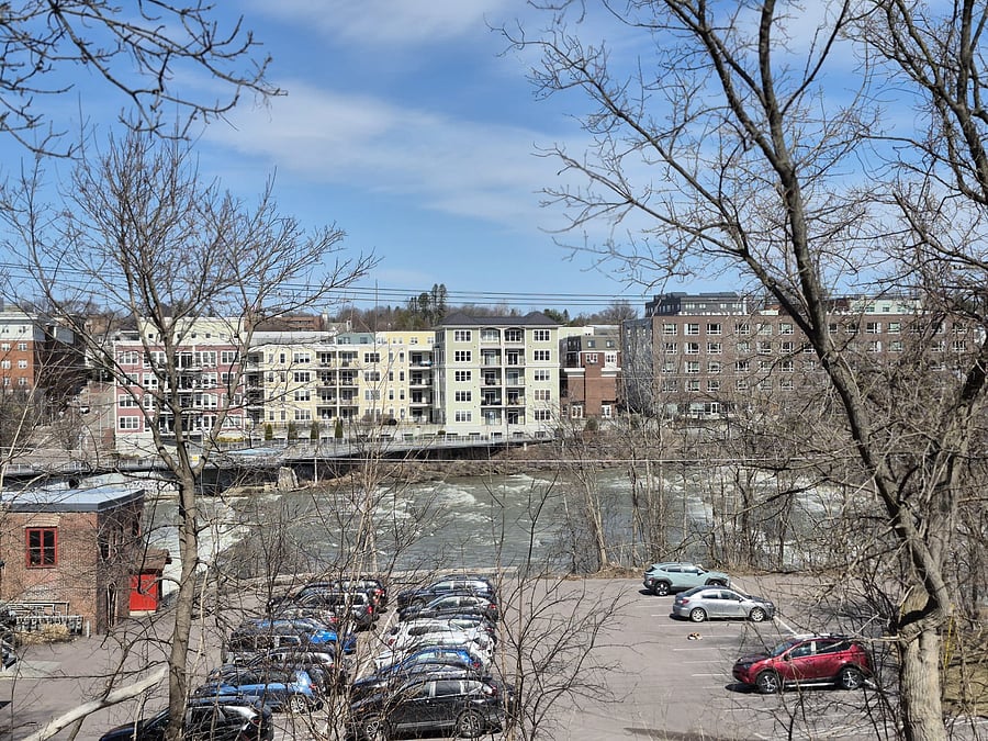 Furnished Finder property 1052082_1 photo 4