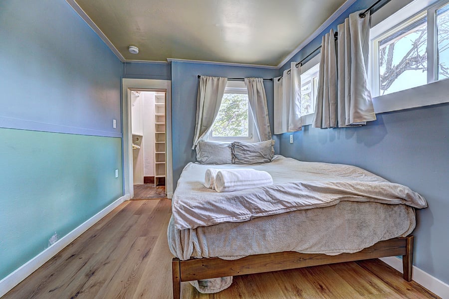 Furnished Finder property 1052102_1 photo 29