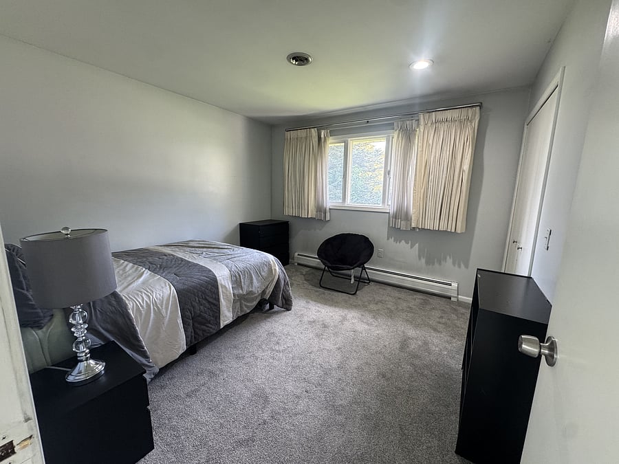3rd Bedroom Photo 2