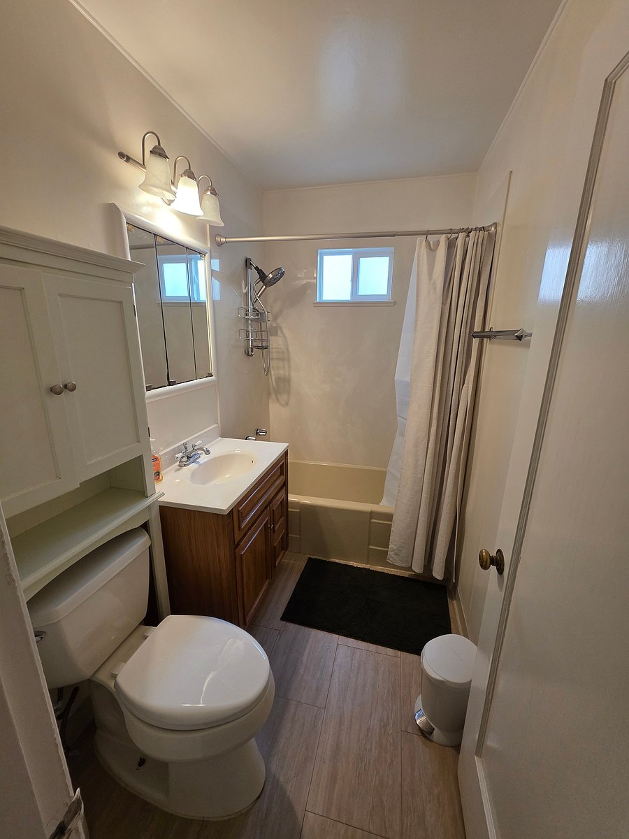 Furnished Finder property 1052107_1 photo 7