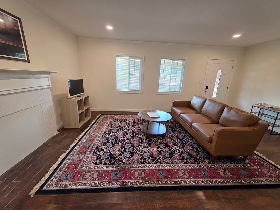 Furnished Finder property 1052107_1 photo 4