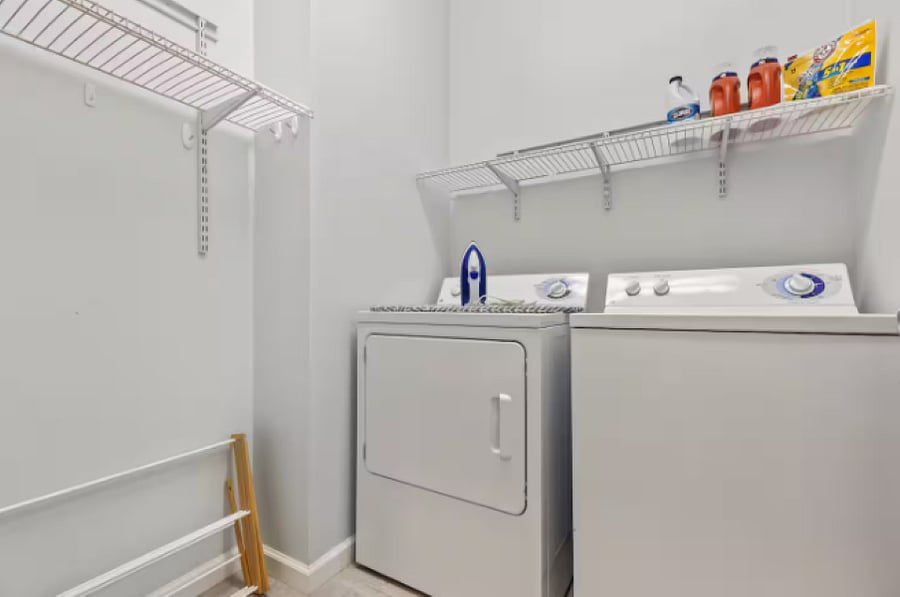 Furnished Finder property 1052122_1 photo 31
