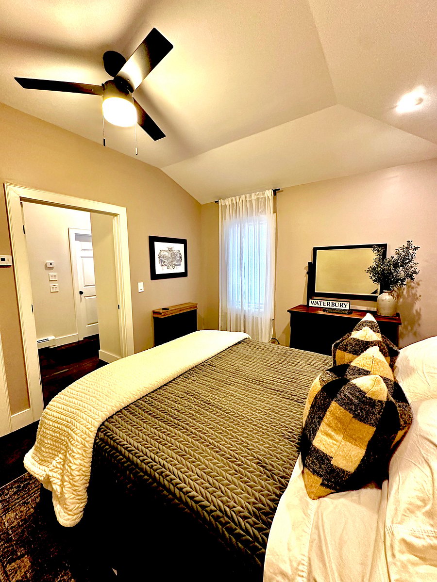 Furnished Finder property 1052123_1 photo 8