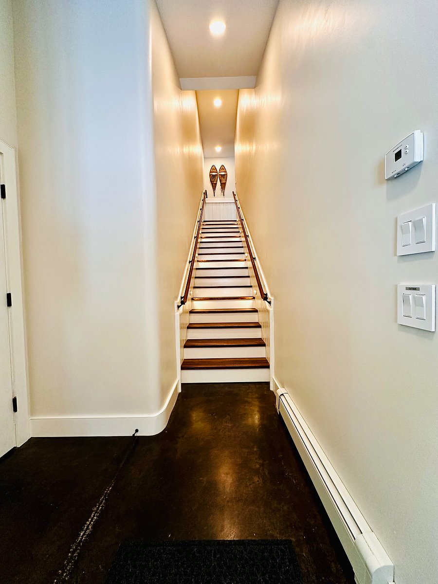 Furnished Finder property 1052123_1 photo 11