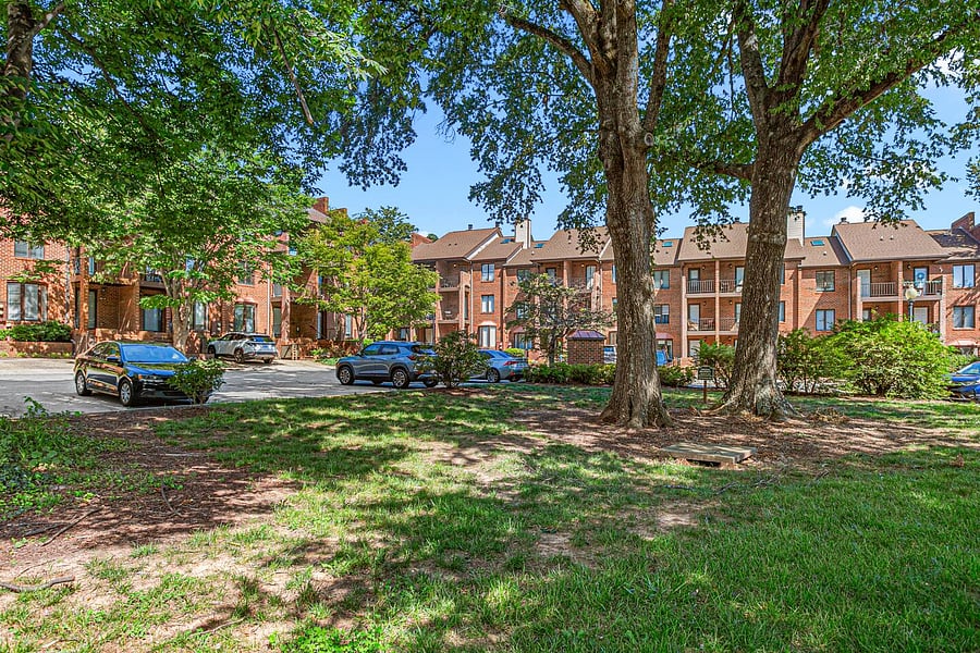 Furnished Finder property 1052127_1 photo 50