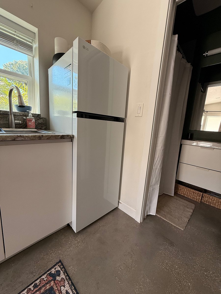 Furnished Finder property 1052136_1 photo 4