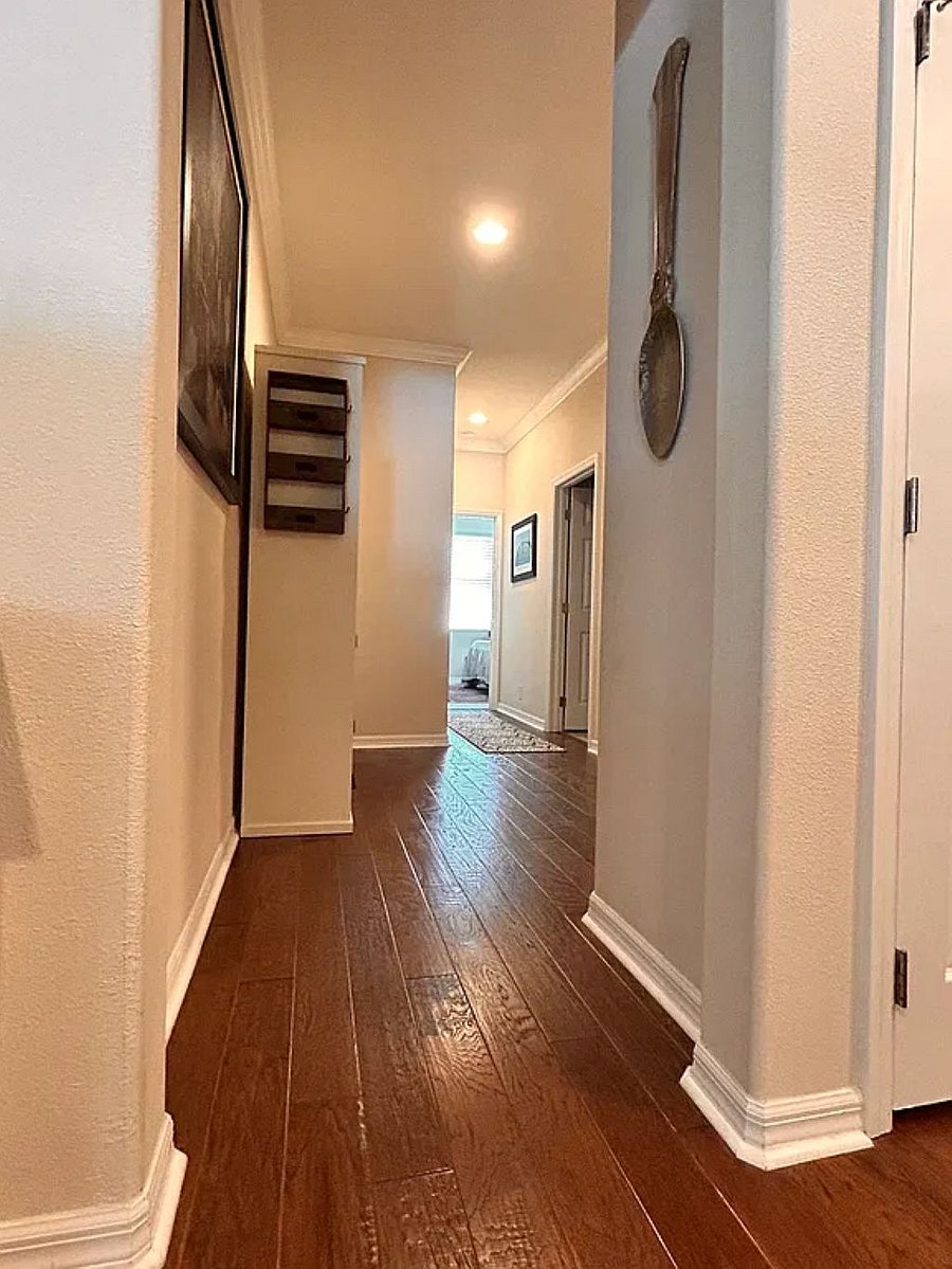 Furnished Finder property 1052146_1 photo 18