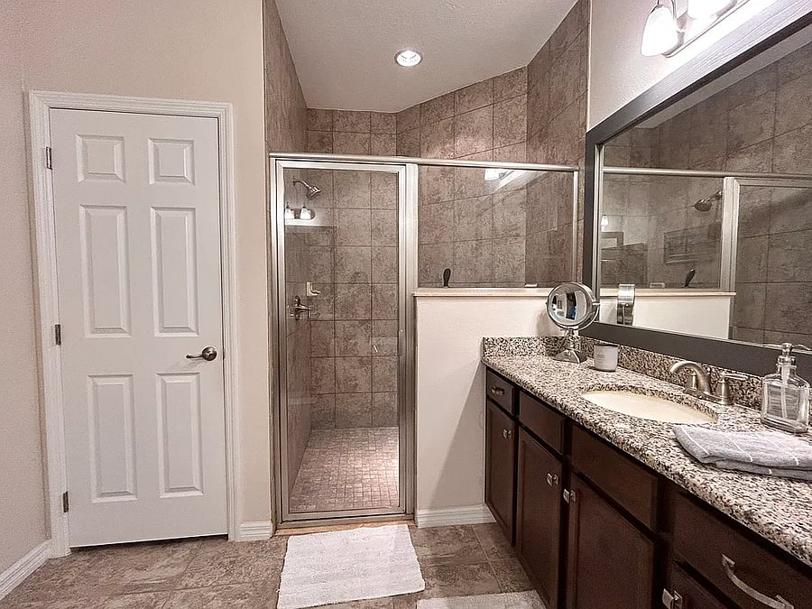 Furnished Finder property 1052146_1 photo 12