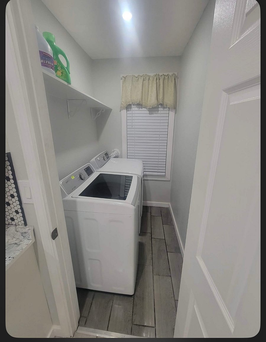 Furnished Finder property 1052153_1 photo 18