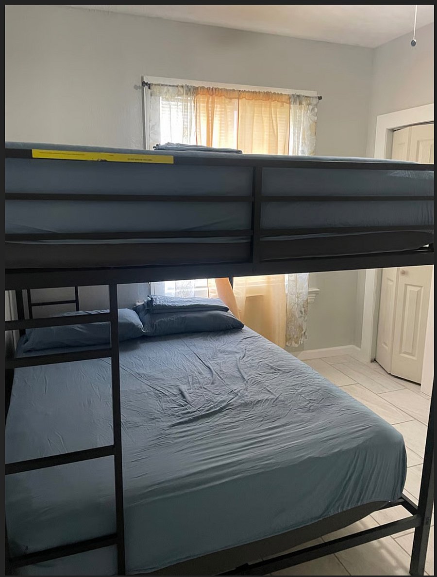 Furnished Finder property 1052153_1 photo 8