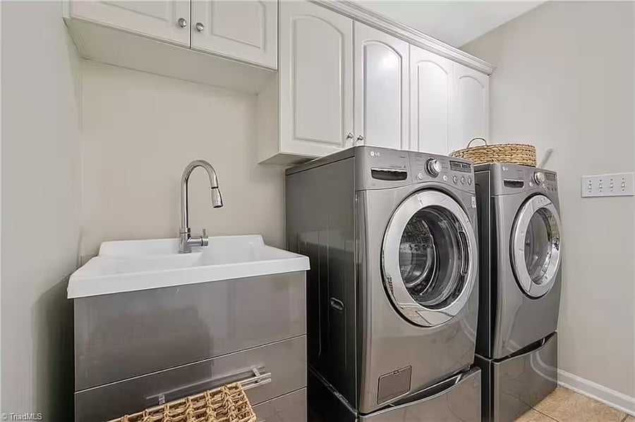 Furnished Finder property 1052156_1 photo 19