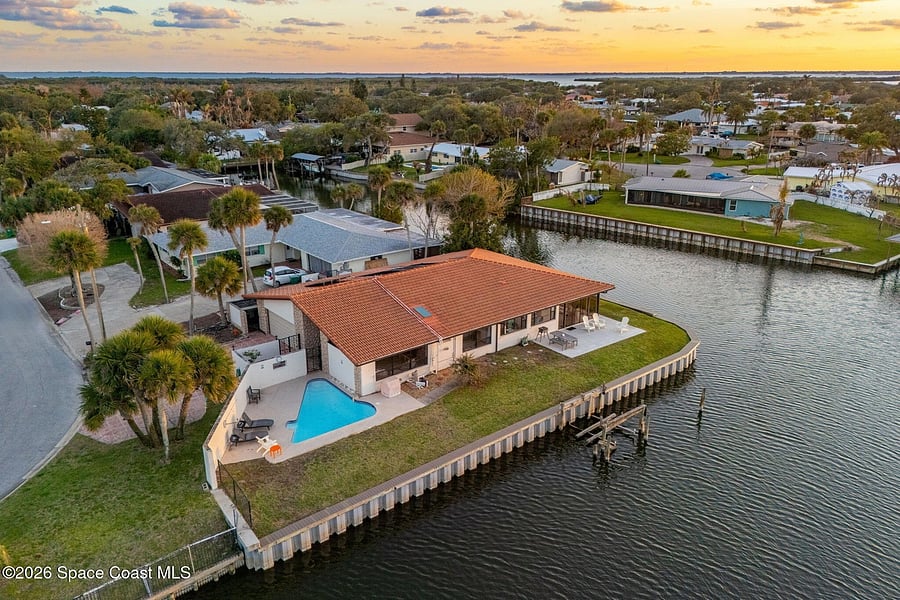 Furnished Finder property 1052162_1 photo 11