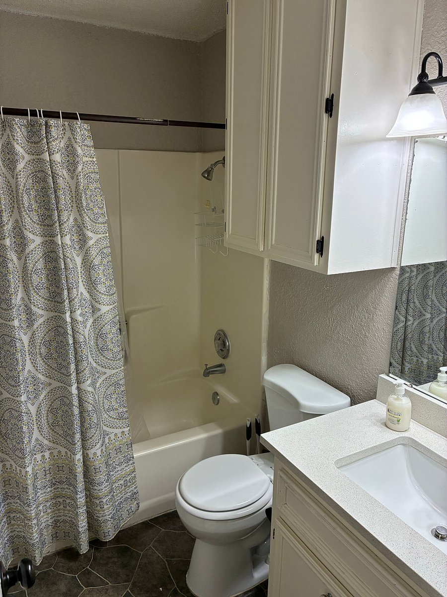 Furnished Finder property 1052181_1 photo 7