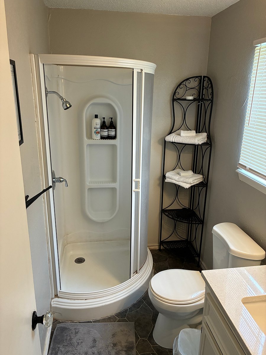 Furnished Finder property 1052181_1 photo 5