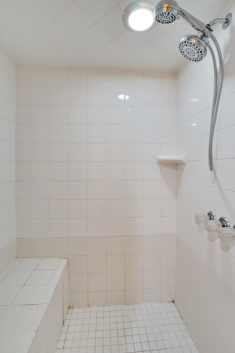 Furnished Finder property 1052186_1 photo 37