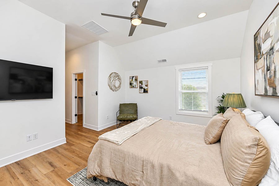 Furnished Finder property 1052187_1 photo 20