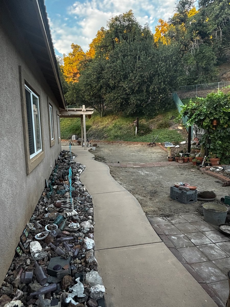Furnished Finder property 1052195_1 photo 4
