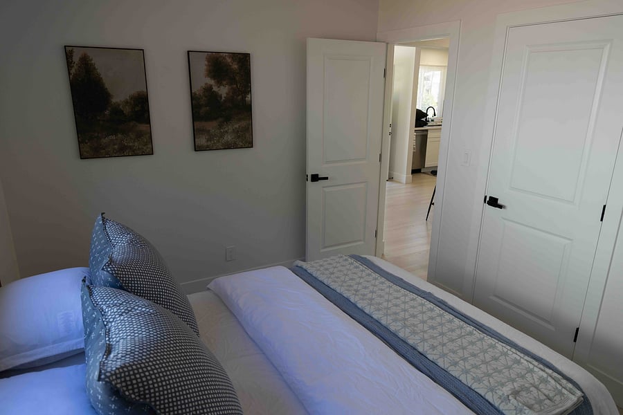 Furnished Finder property 1052198_1 photo 3