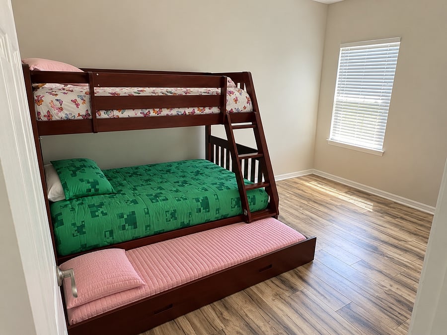 Furnished Finder property 1052210_1 photo 9