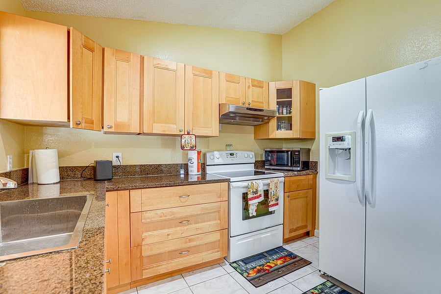 Furnished Finder property 1052213_1 photo 3