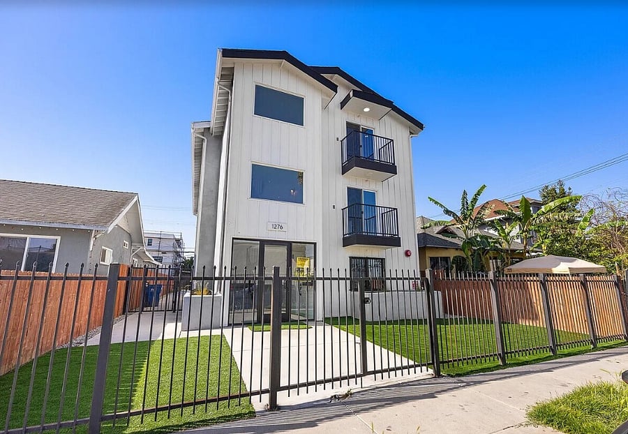 Furnished Finder property 1052214_1 photo 1