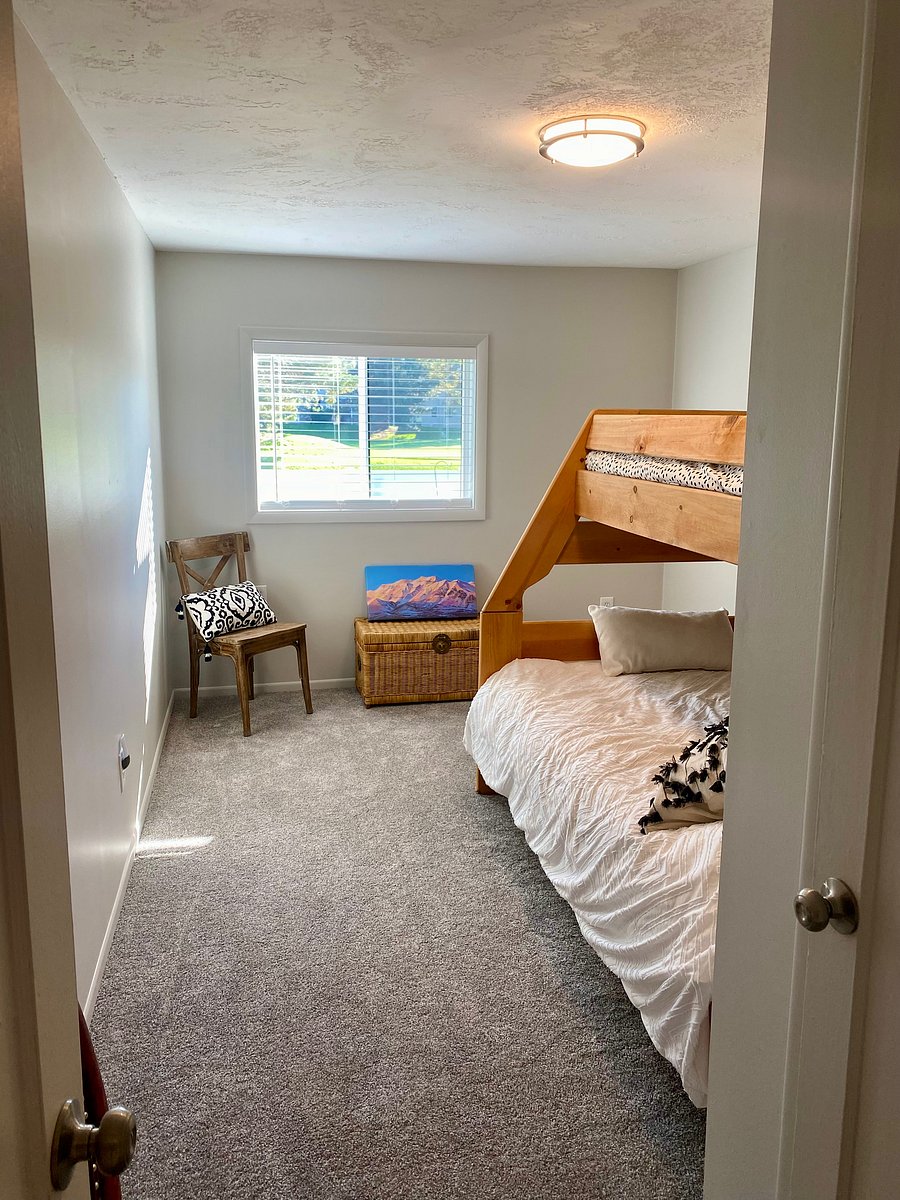 Furnished Finder property 1052215_1 photo 15
