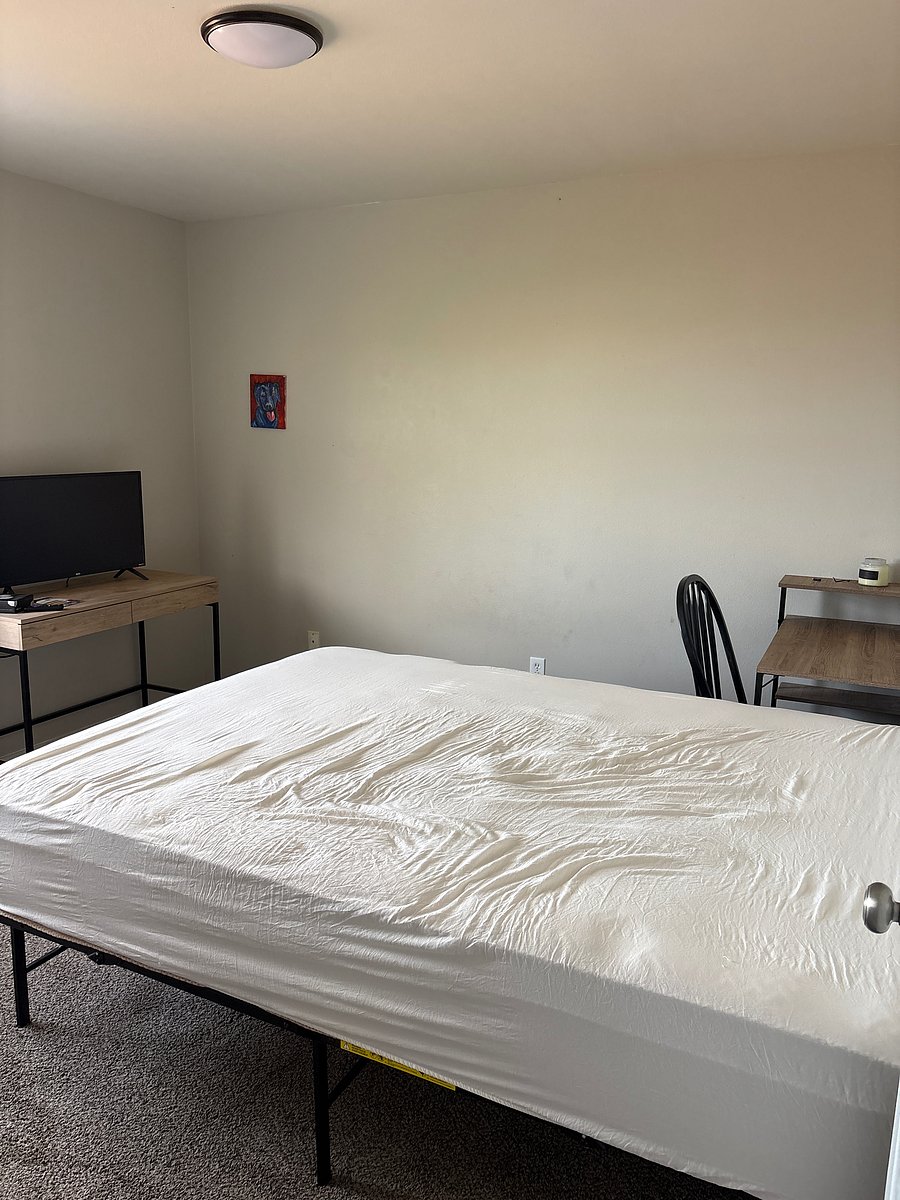 Furnished Finder property 1052223_1 photo 1