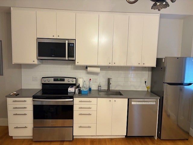 Furnished Finder property 1052225_1 photo 3