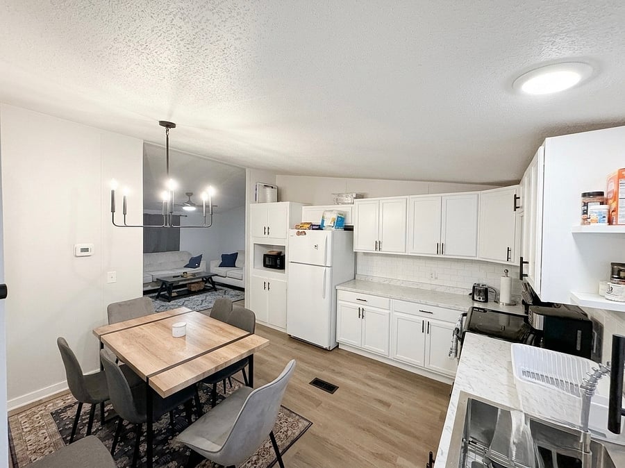 Furnished Finder property 1052235_1 photo 8