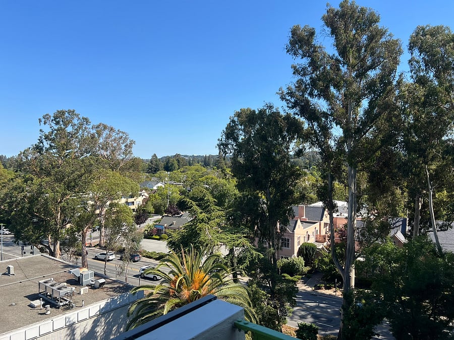 Furnished Finder property 1052244_1 photo 9