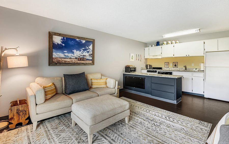 Furnished Finder property 1052260_1 photo 31