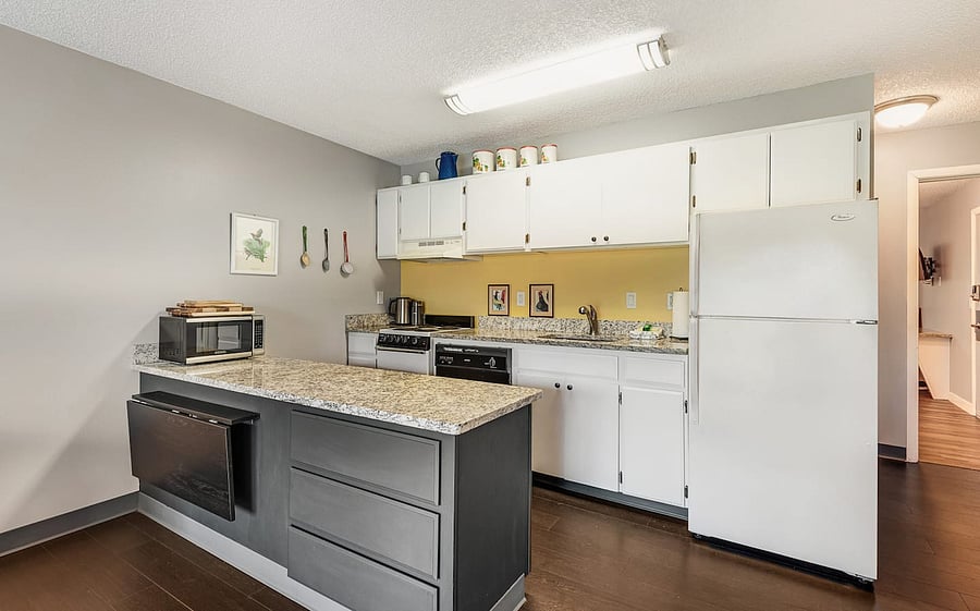 Furnished Finder property 1052260_1 photo 28