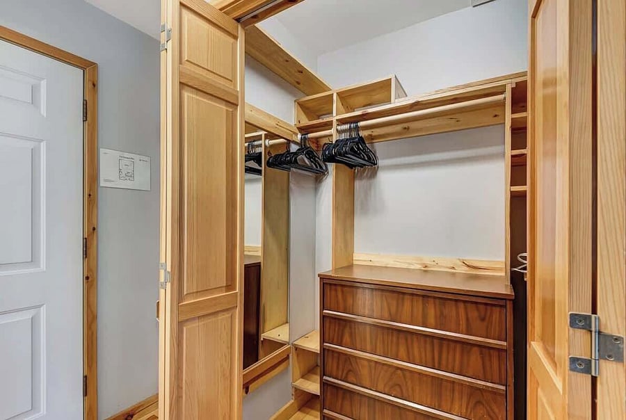 Furnished Finder property 1052260_5 photo 4