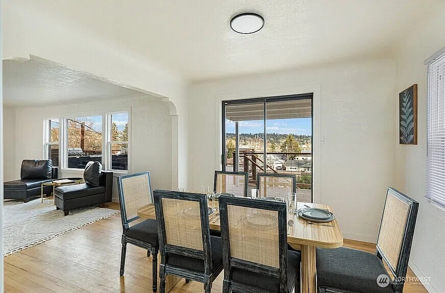 Furnished Finder property 1052281_1 photo 11