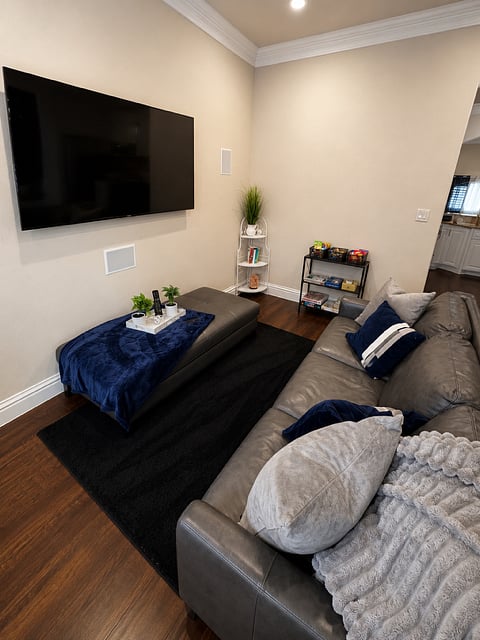 Furnished Finder property 1052285_1 photo 8