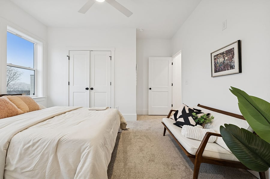 Third Floor Bedroom #2 | Queen Bed