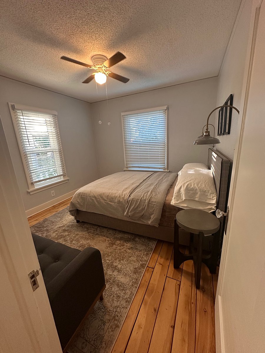 Furnished Finder property 1052309_1 photo 20