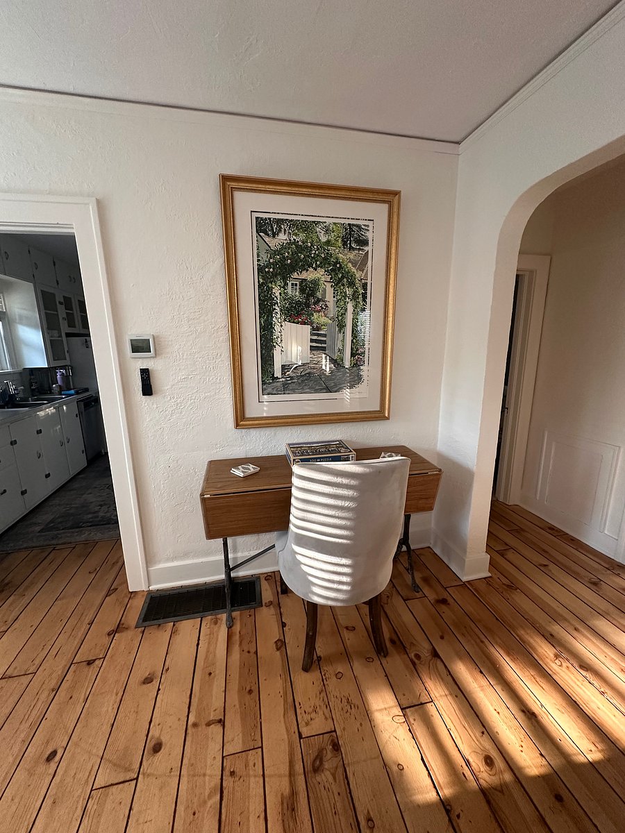 Furnished Finder property 1052309_1 photo 3