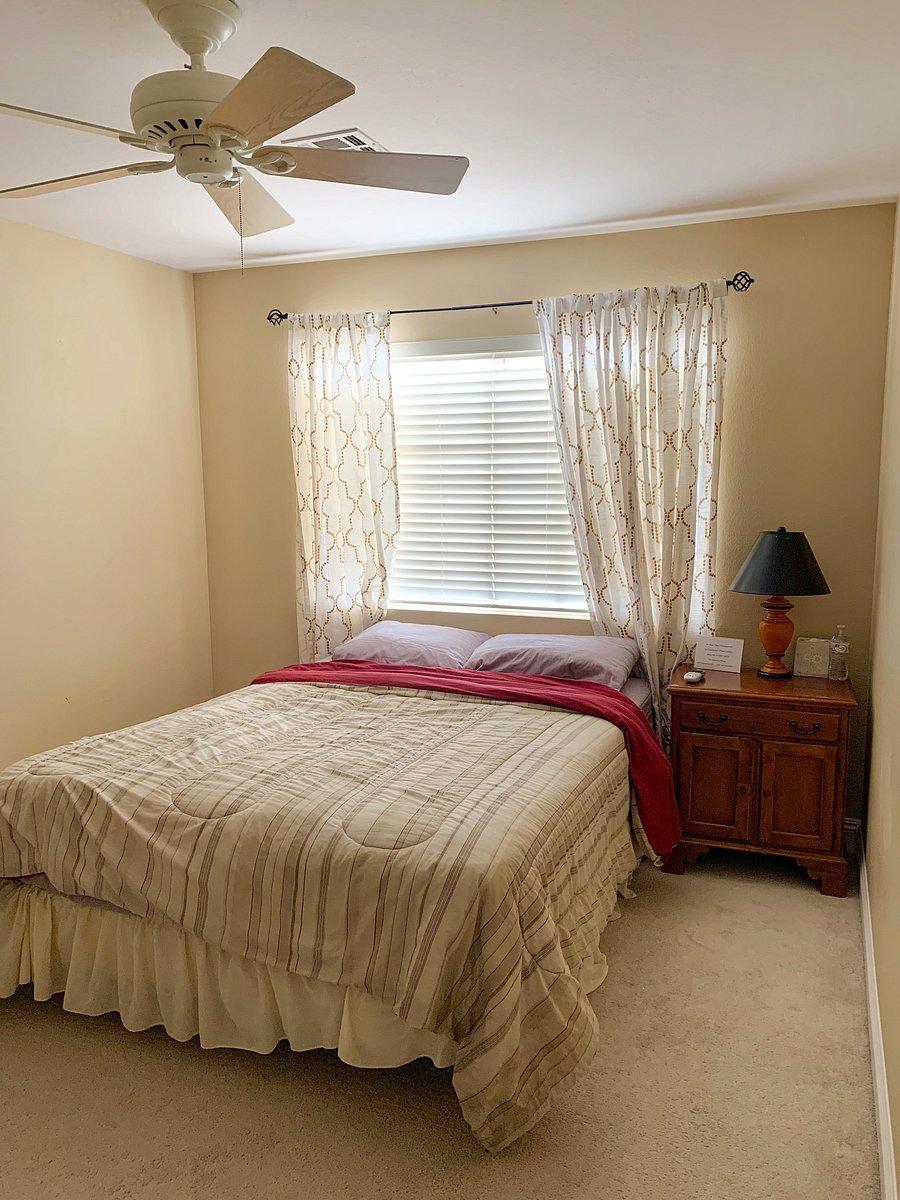 Furnished Finder property 1052310_1 photo 13