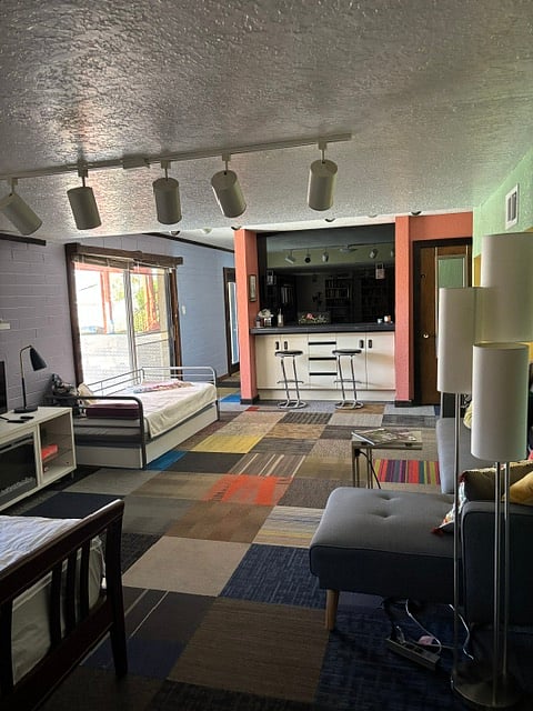 Furnished Finder property 1052318_1 photo 1
