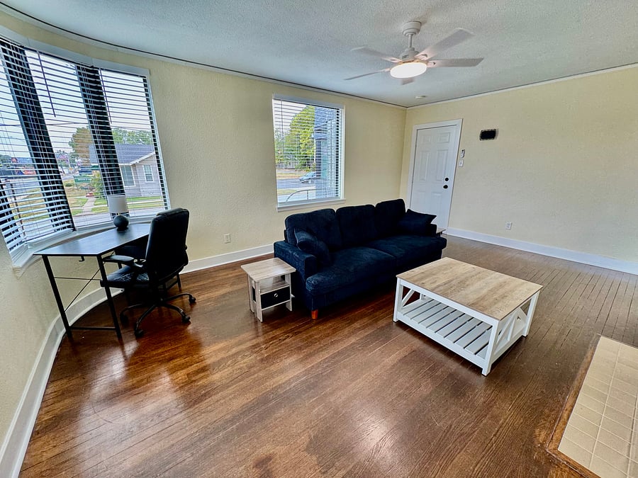 Furnished Finder property 1052319_1 photo 12