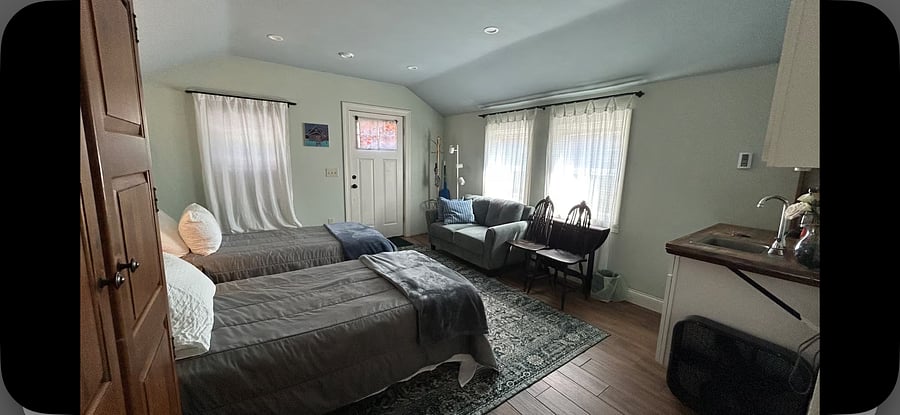 Furnished Finder property 1052322_1 photo 12