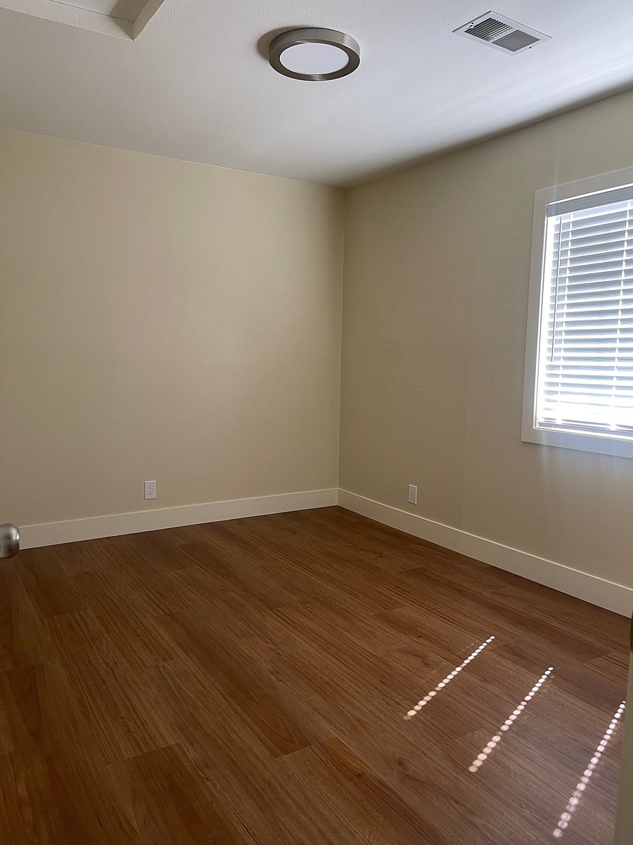 Furnished Finder property 1052327_1 photo 5