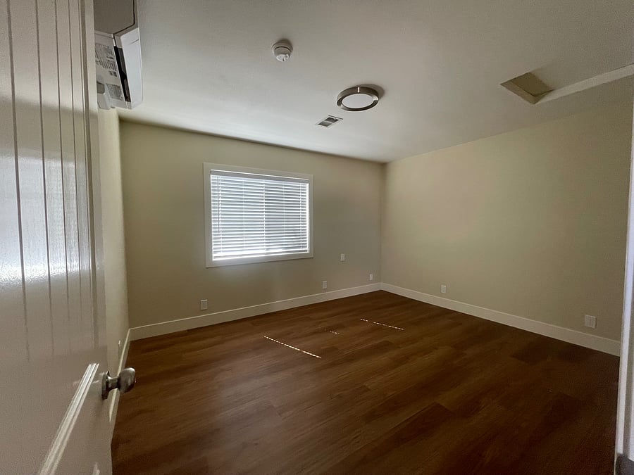 Furnished Finder property 1052327_1 photo 8