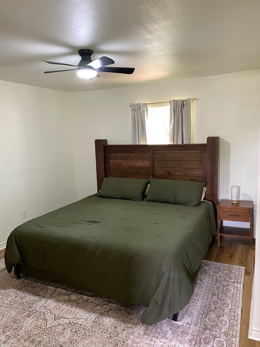 Furnished Finder property 1052336_1 photo 11