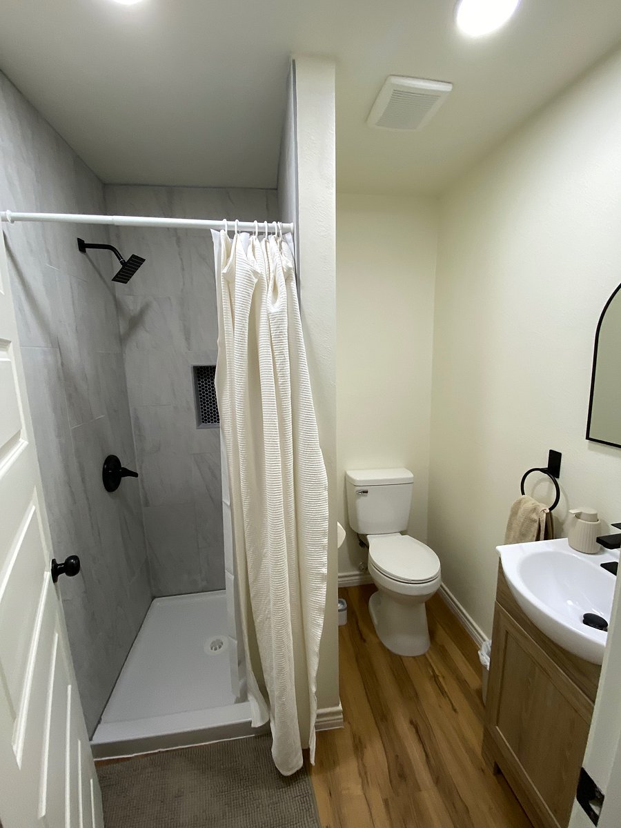 Furnished Finder property 1052336_1 photo 4