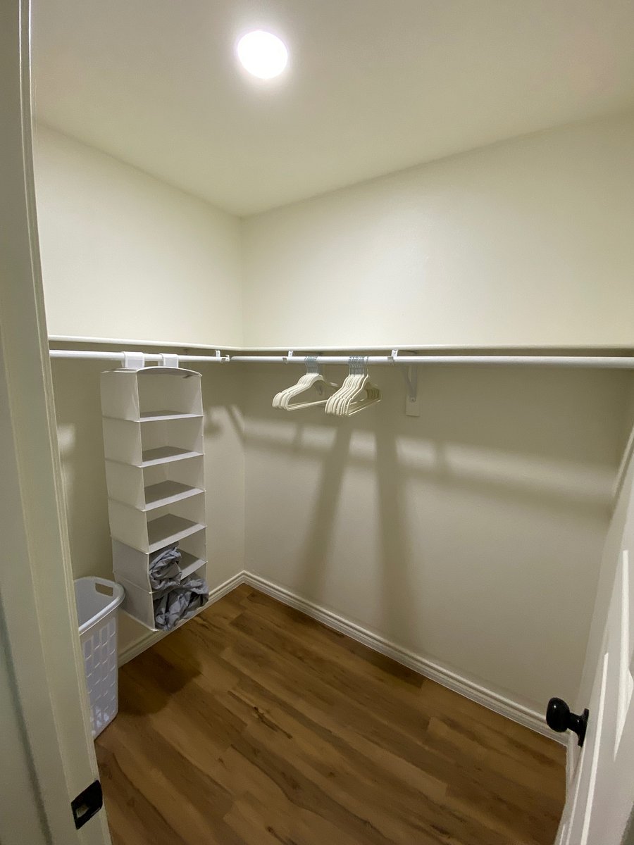 Furnished Finder property 1052336_1 photo 9
