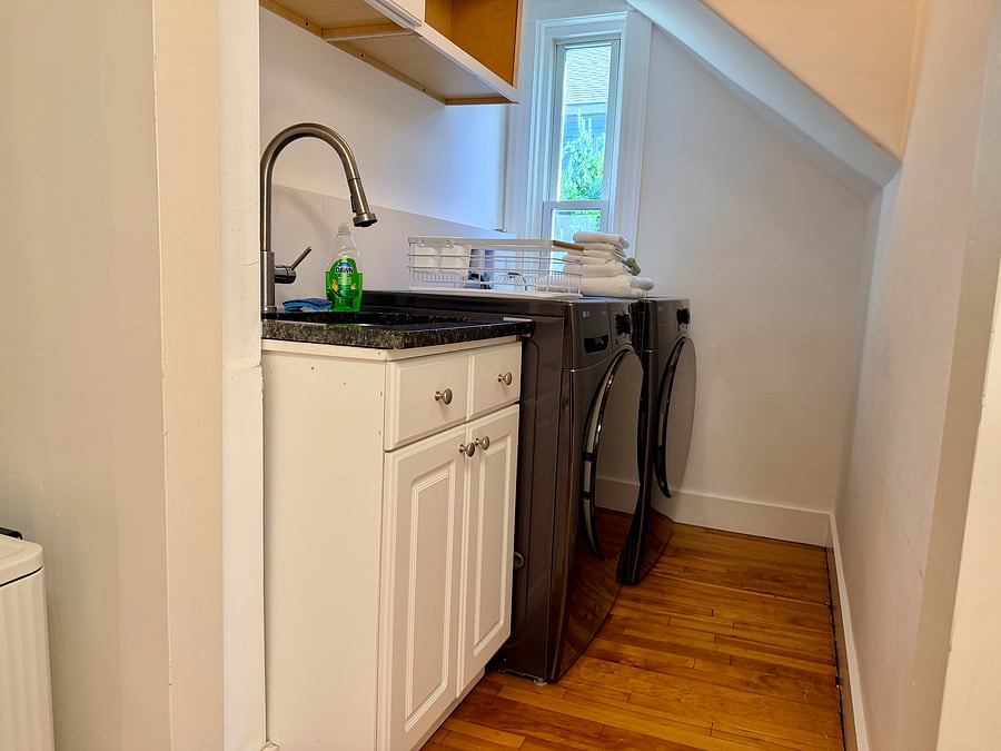 Furnished Finder property 1052337_1 photo 7